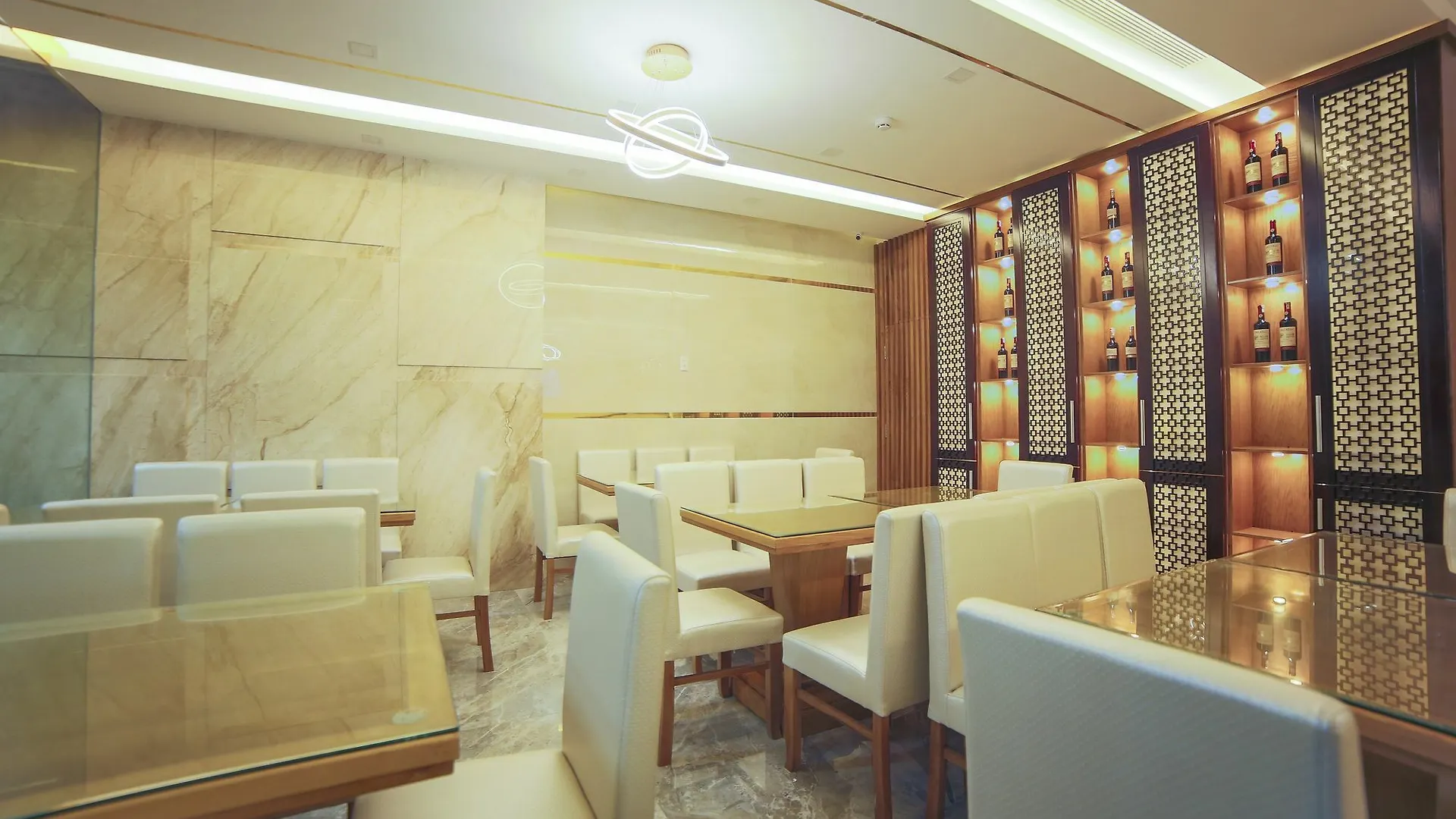 Anh Phuong Hotel & Apartment Da Nang